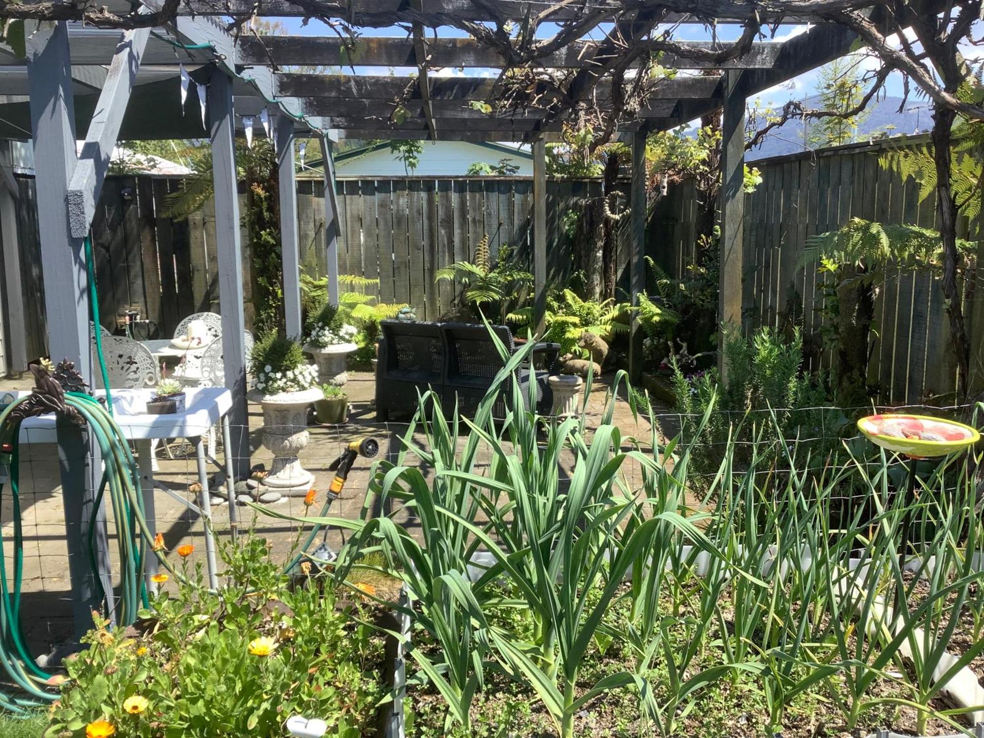 Anglers Adventure Paradise Cabin Bnb Wifi Parking Turangi Exteriör bild